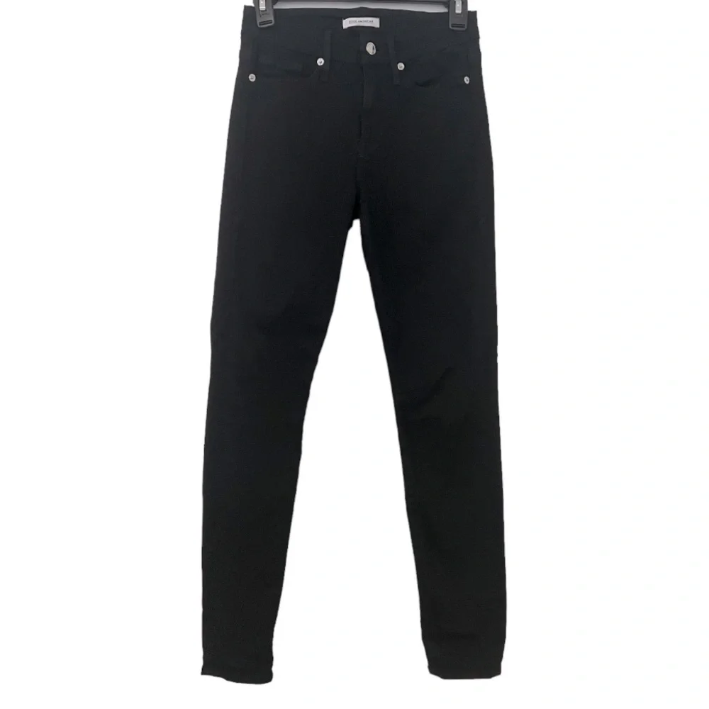 Good American Good Legs jean. - Picture 4 of 9